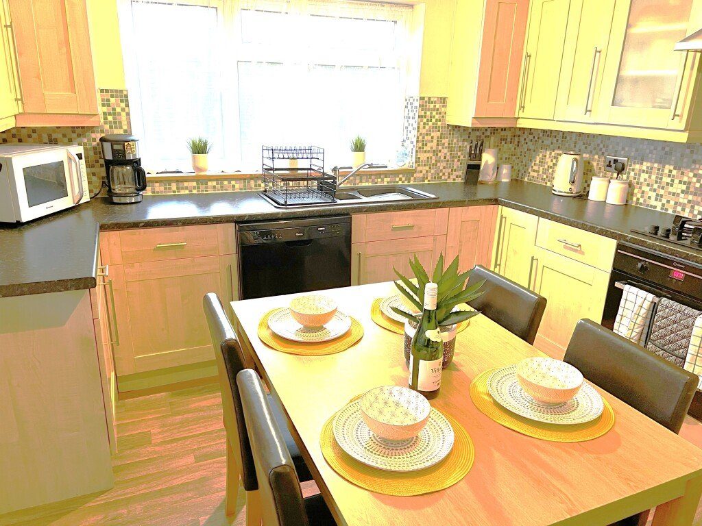 Seaside House Lancing photo